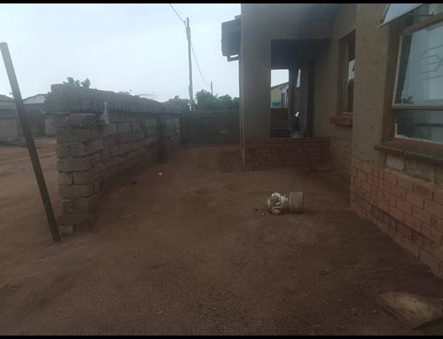 2 BEDROOM HOUSE FOR SALE IN SOSHANGUVE X